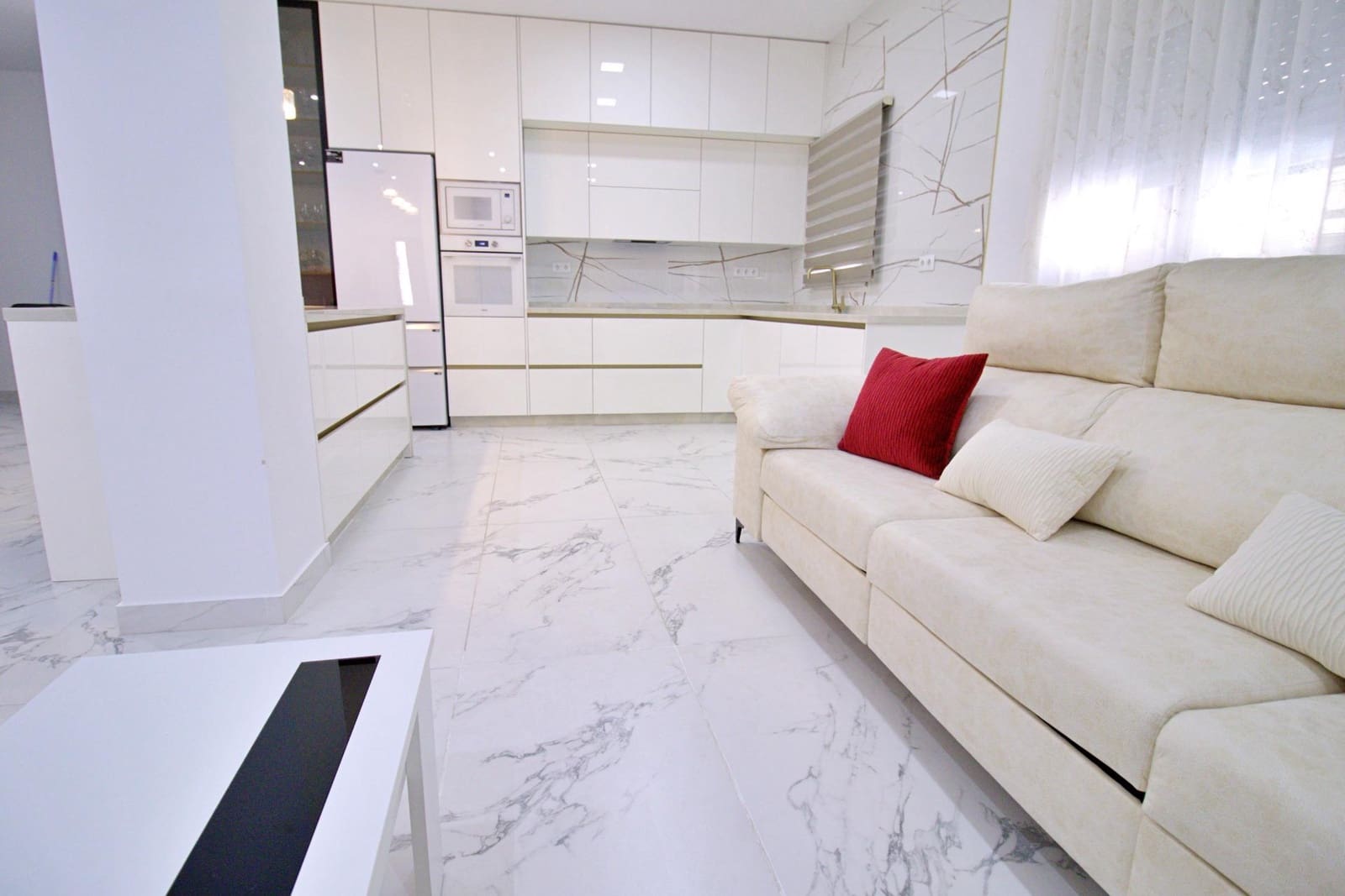 3 quarto Apartamento para venda em Elche / Elx - 199 000 € (Ref: 9200468)