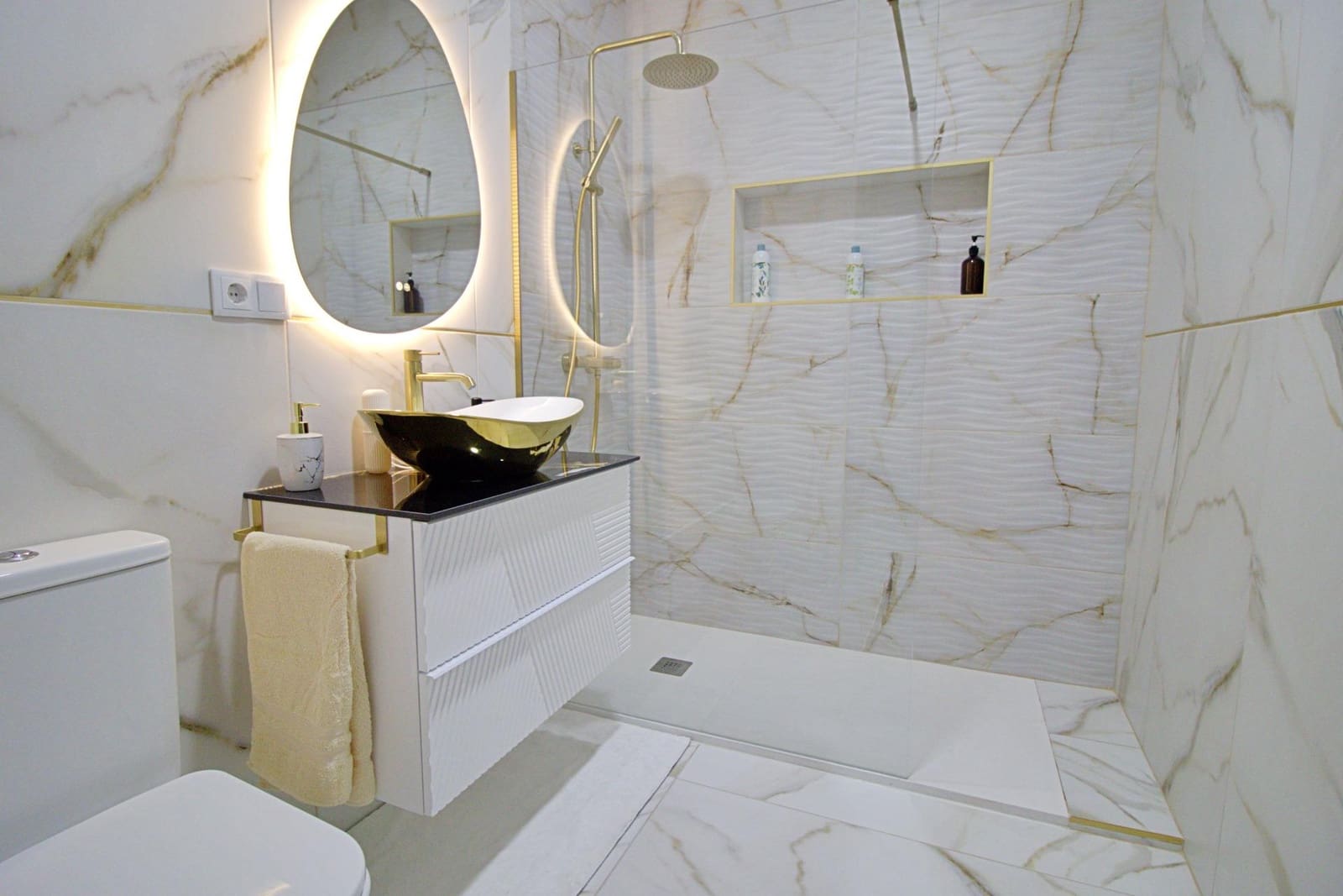 3 quarto Apartamento para venda em Elche / Elx - 199 000 € (Ref: 9200468)