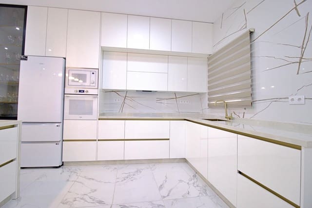 3 quarto Apartamento para venda em Elche / Elx - 199 000 € (Ref: 9200468)