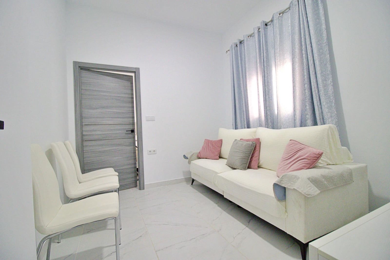 3 quarto Apartamento para venda em Elche / Elx - 199 000 € (Ref: 9200468)