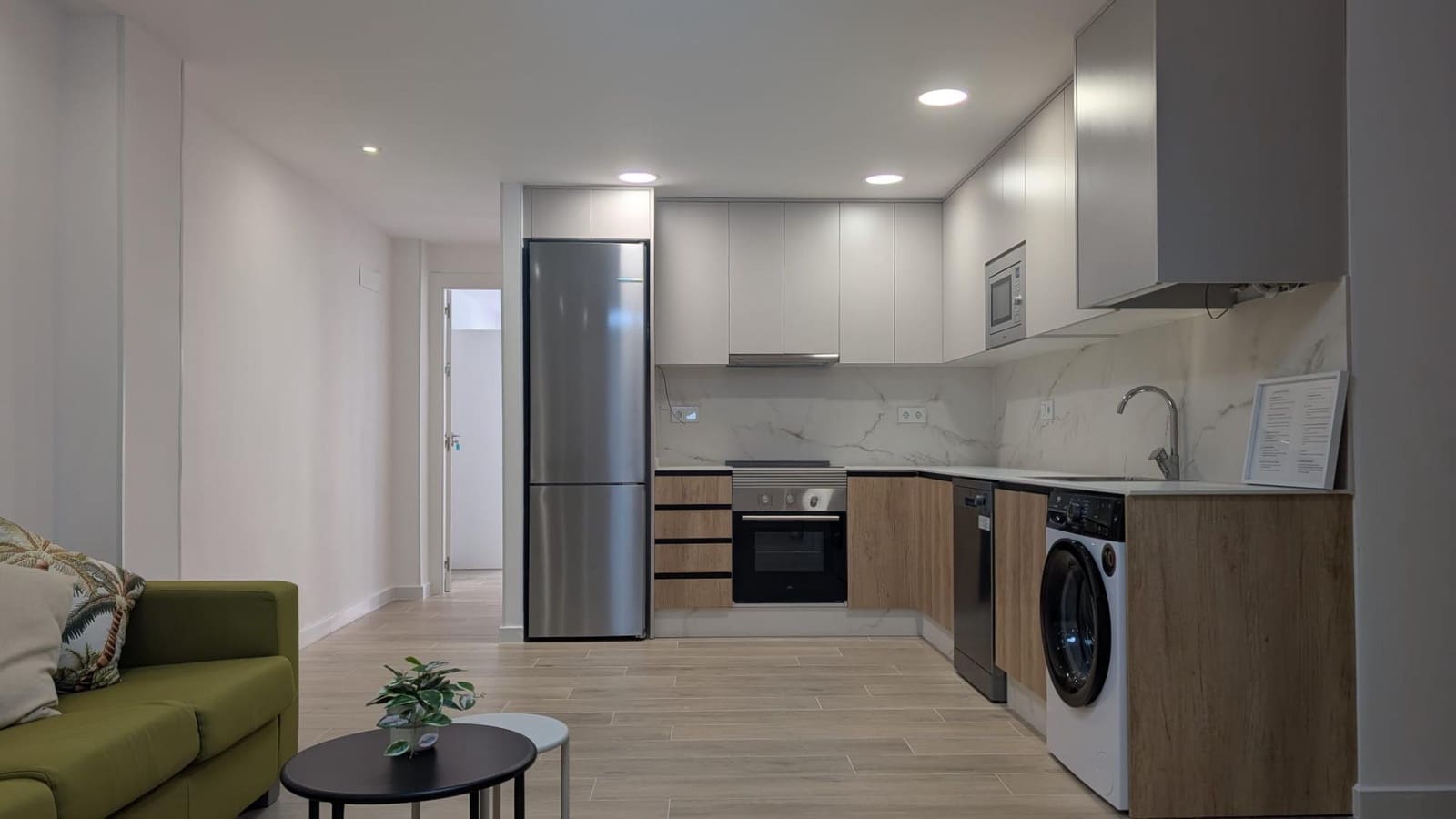 4 soveværelse Lejlighed til leje i Elche / Elx - € 350 (Ref: 9206792)