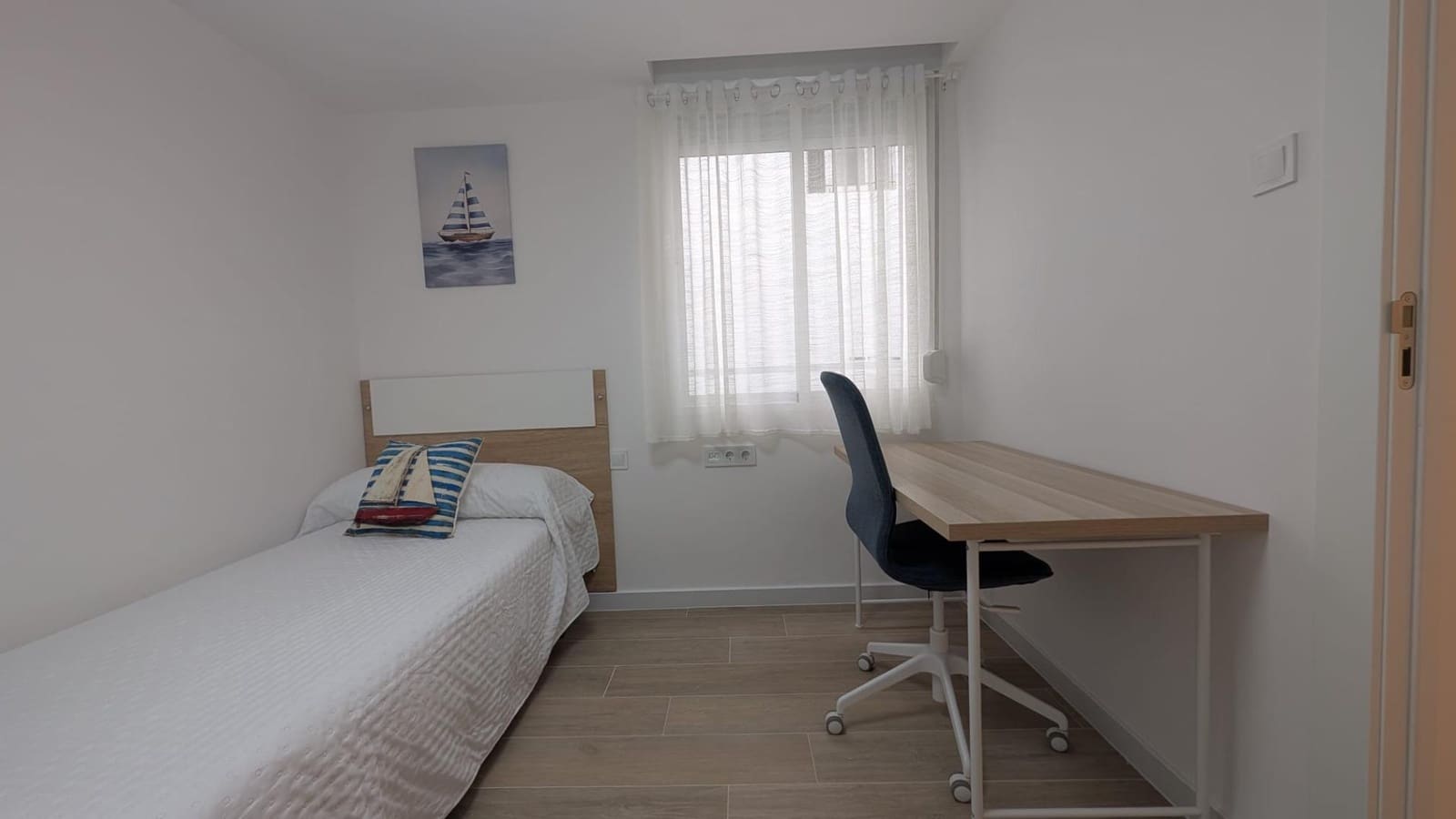 4 soveværelse Lejlighed til leje i Elche / Elx - € 350 (Ref: 9206792)