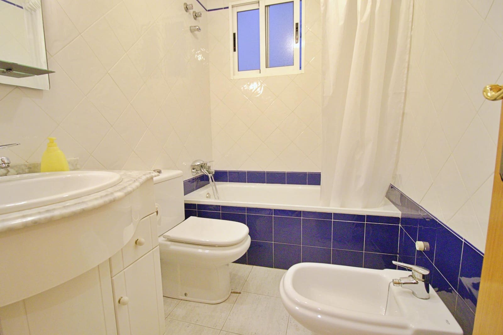 3 soveværelse Lejlighed til salg i Elche / Elx - € 170.000 (Ref: 9215023)