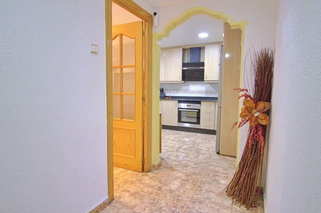 4 slaapkamer Flat te koop in Altabix, Elche / Elx - € 165.000 (Ref: 9215024)