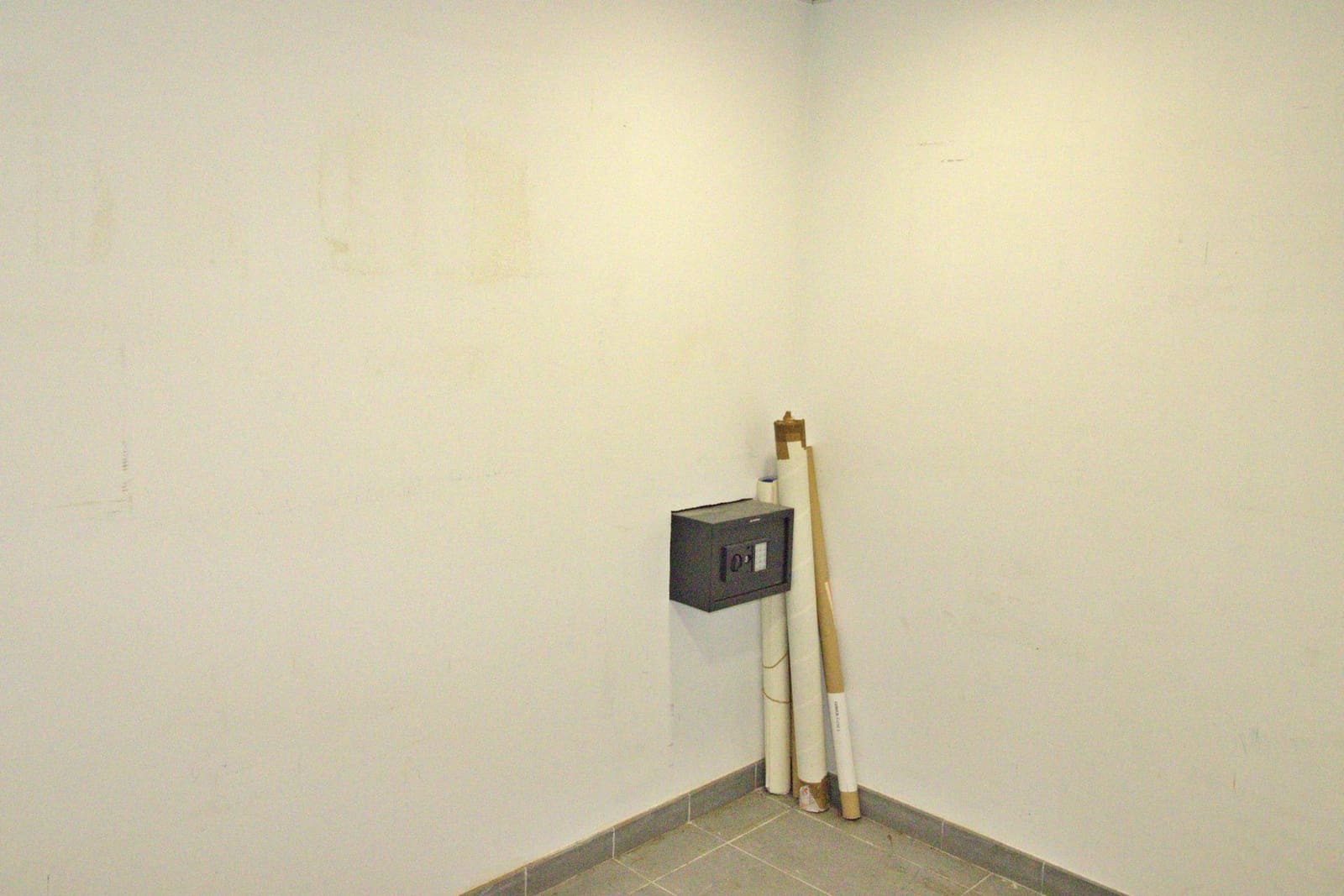 Commercial for rent in Elche / Elx - € 2,500 (Ref: 9262589)