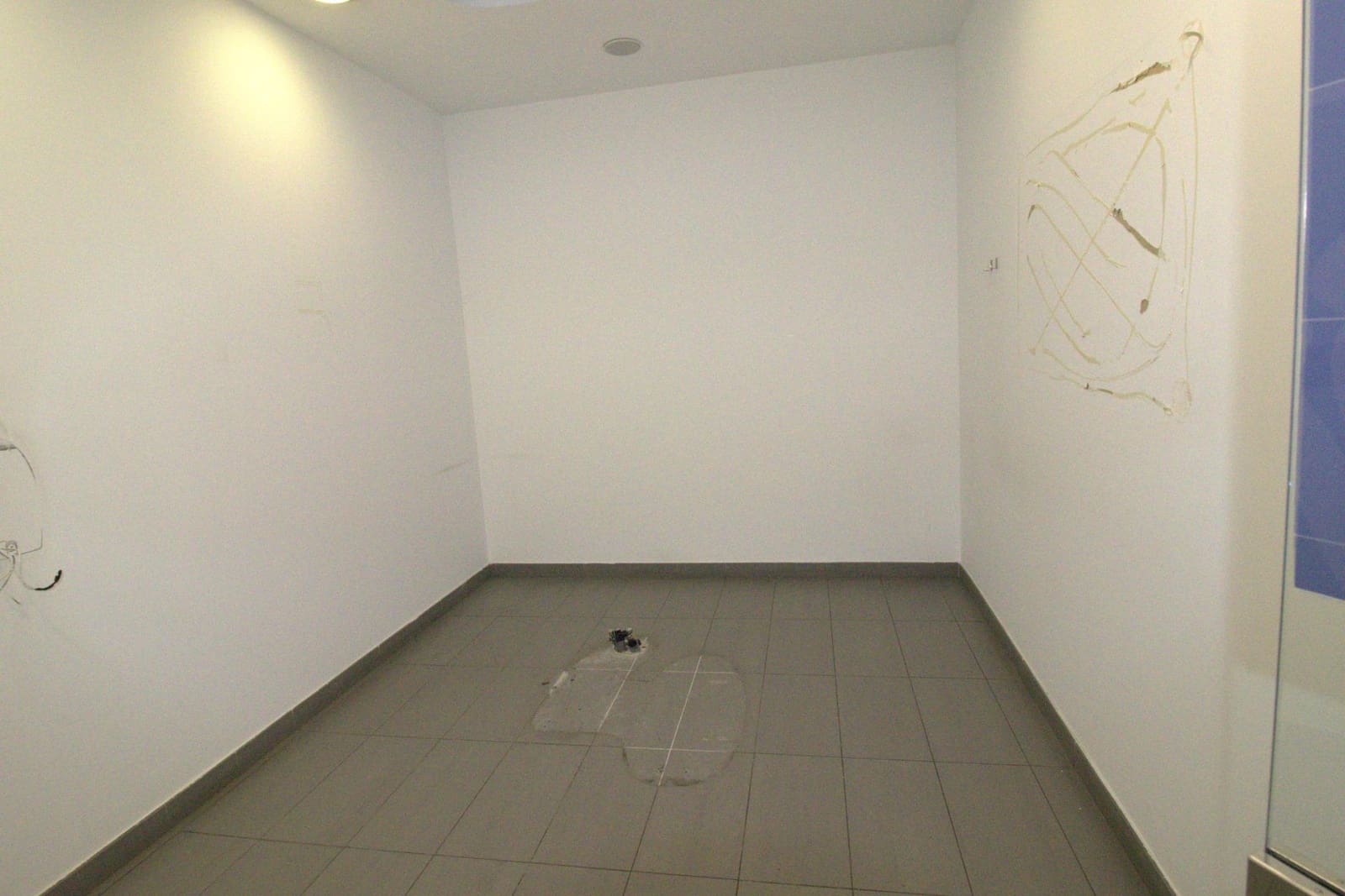 Commercial for rent in Elche / Elx - € 2,500 (Ref: 9262589)