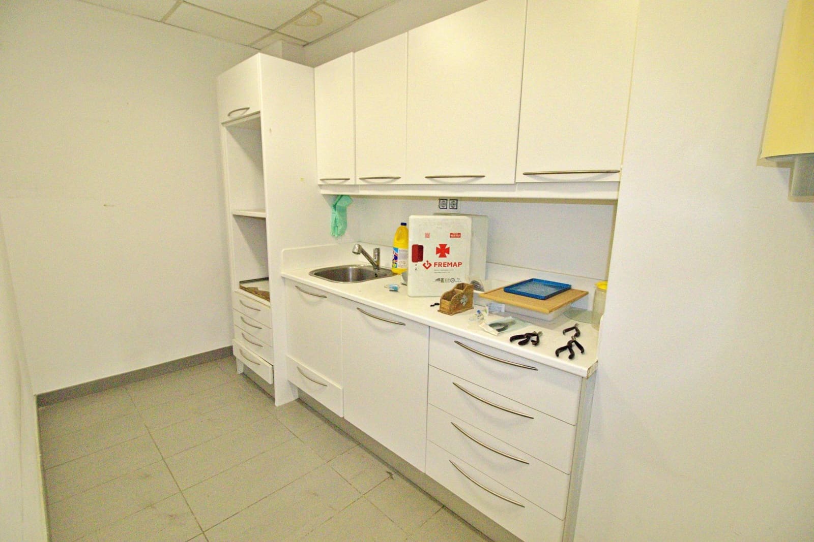 Commercial for rent in Elche / Elx - € 2,500 (Ref: 9262589)