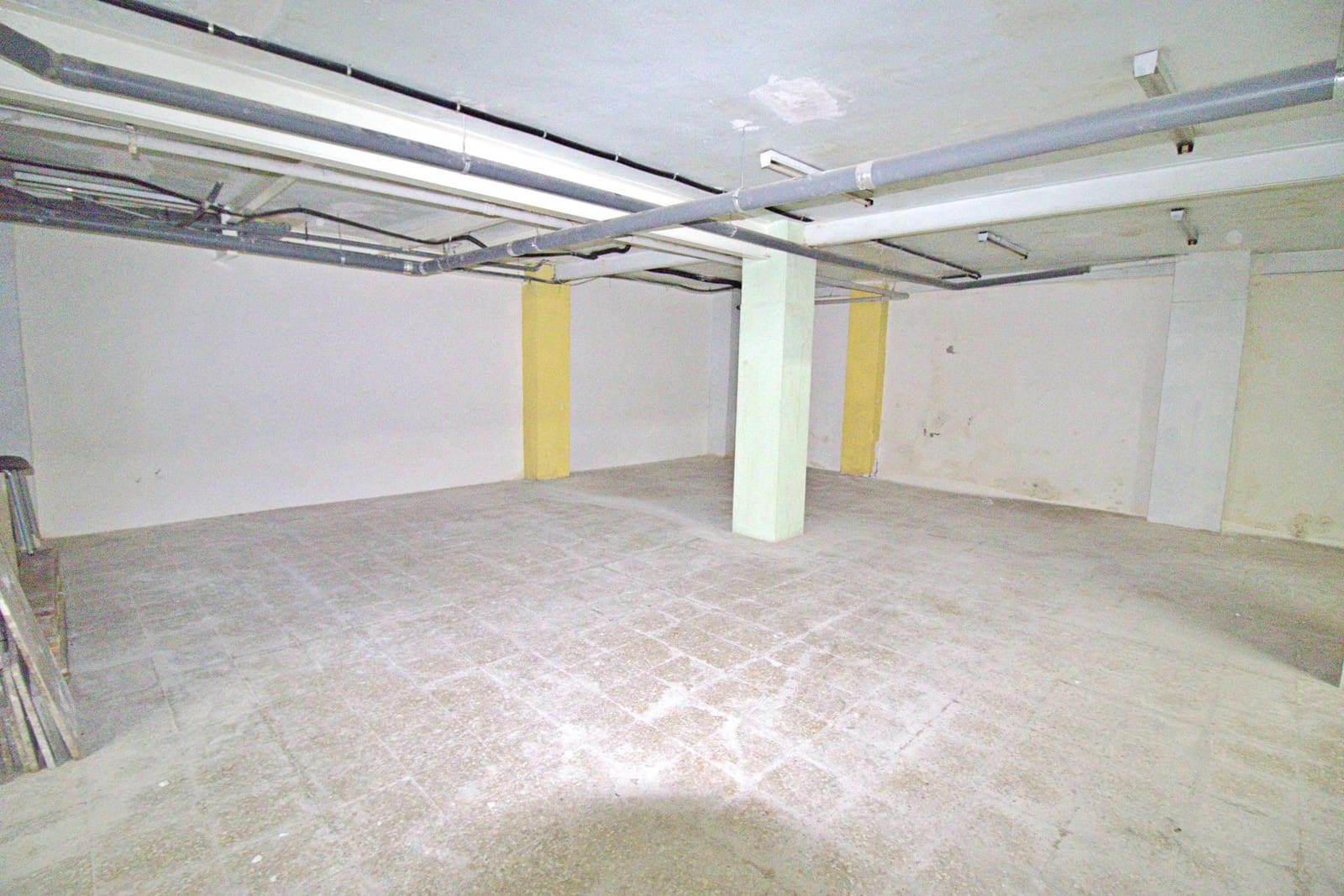 Commercial for rent in Elche / Elx - € 2,500 (Ref: 9262589)