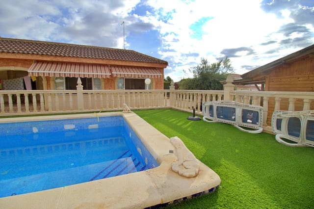 4 bedroom Villa for sale in Albatera with pool garage - € 395,000 (Ref: 9264505)