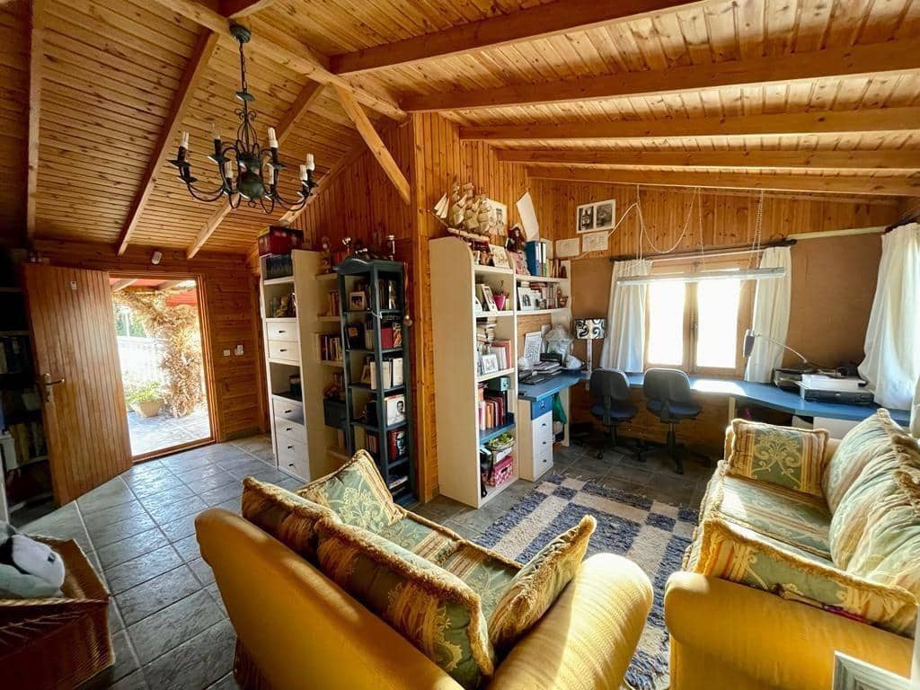 Chalet de 4 habitaciones en Albatera en venta con piscina garaje - 395.000 € (Ref: 9264505)