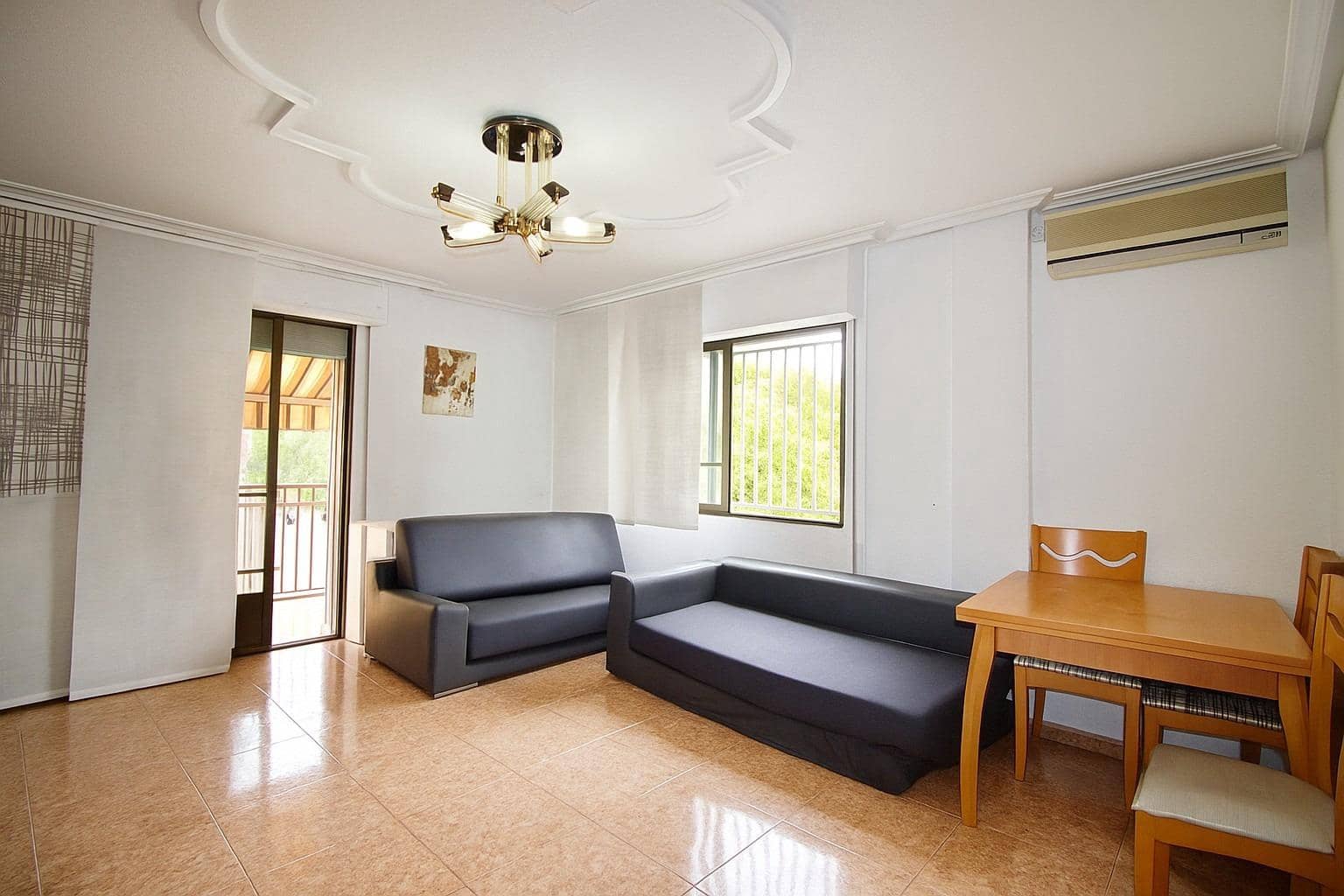 3 bedroom Flat for sale in Elche / Elx - € 126,000 (Ref: 9265827)