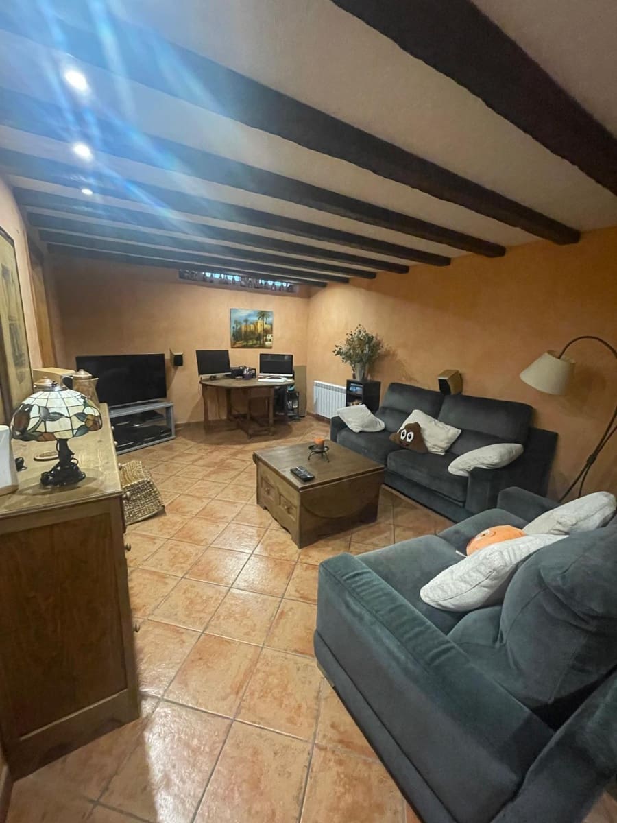 3 soverom Rekkehus til salgs i Elche / Elx med svømmebasseng garasje - € 445 000 (Ref: 9312861)