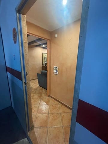 3 soverom Rekkehus til salgs i Elche / Elx med svømmebasseng garasje - € 445 000 (Ref: 9312861)