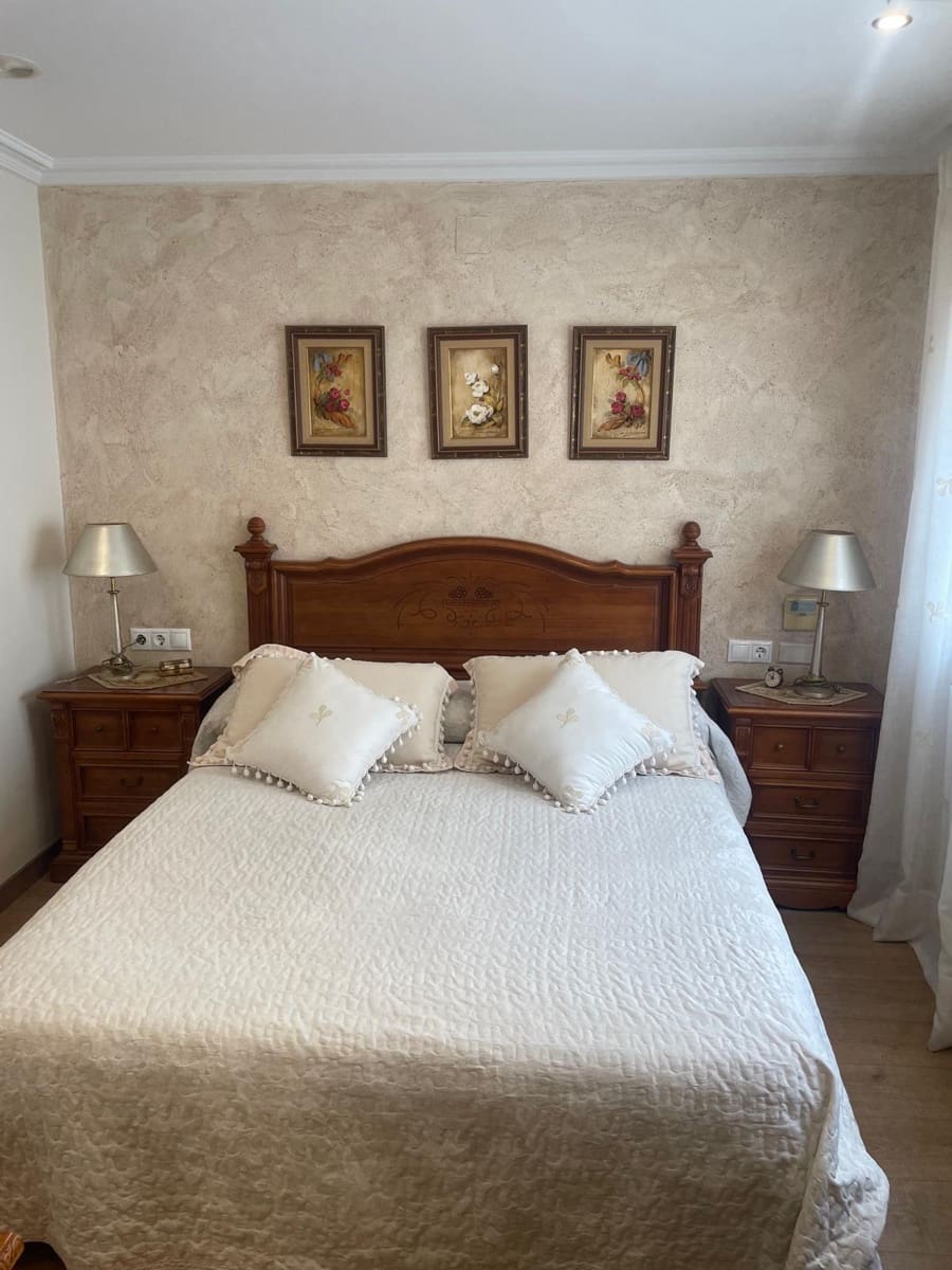 3 quarto Moradia em Banda para venda em Elche / Elx com piscina garagem - 445 000 € (Ref: 9312861)