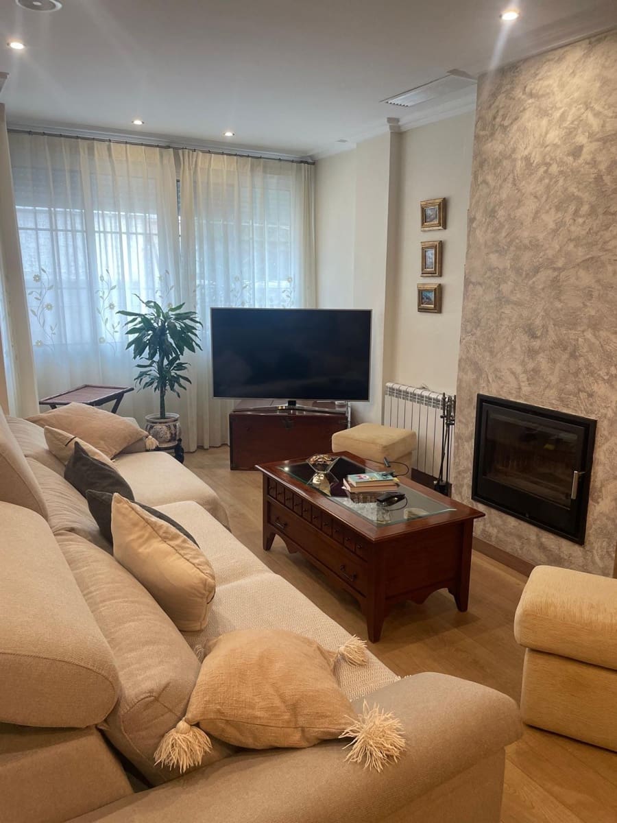 3 quarto Moradia em Banda para venda em Elche / Elx com piscina garagem - 445 000 € (Ref: 9312861)