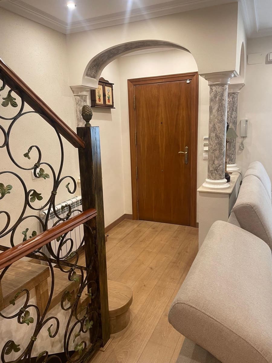 3 quarto Moradia em Banda para venda em Elche / Elx com piscina garagem - 445 000 € (Ref: 9312861)