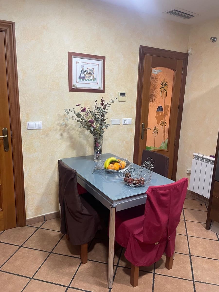 3 quarto Moradia em Banda para venda em Elche / Elx com piscina garagem - 445 000 € (Ref: 9312861)