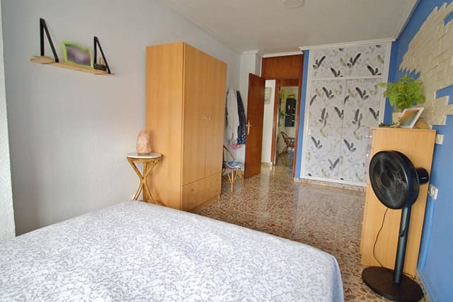 Piso de 4 habitaciones en Elche / Elx en venta con garaje - 158.000 € (Ref: 9344766)