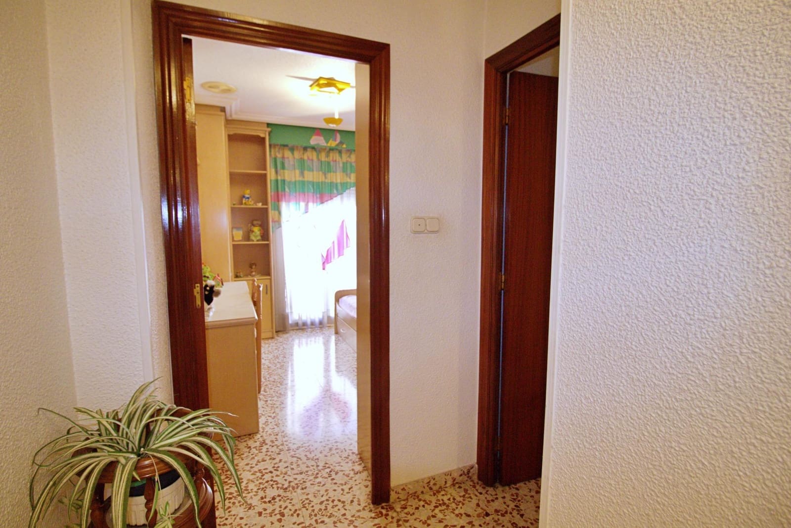 3 sovrum Lägenhet till salu i Elche / Elx med garage - 195 000 € (Ref: 9344767)