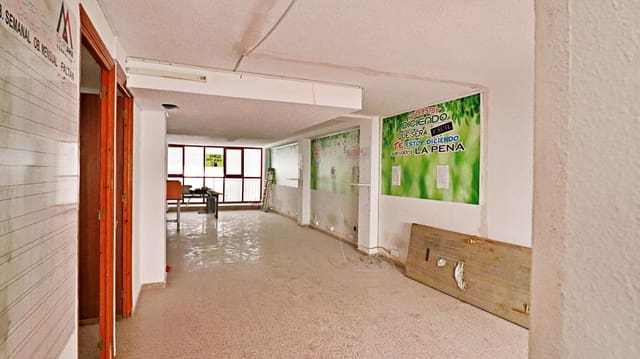 Local Comercial en Elche / Elx en venta - 135.000 € (Ref: 9387905)