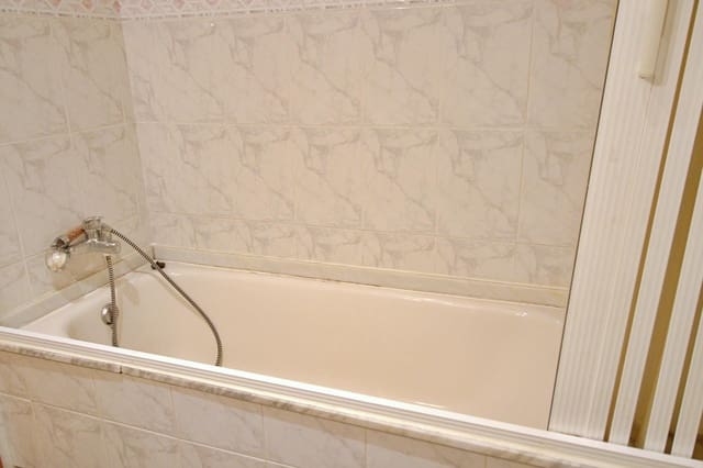 2 makuuhuone Asunto myytävänä paikassa Elche / Elx - 135 000 € (Ref: 9403383)