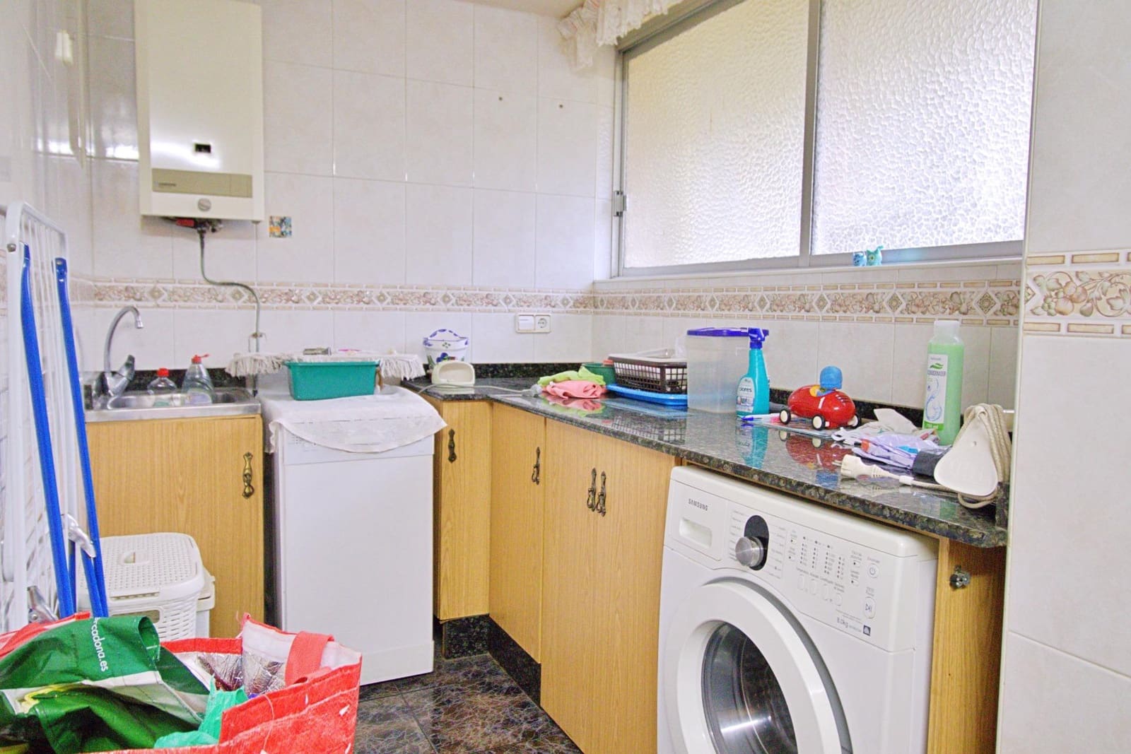 2 makuuhuone Asunto myytävänä paikassa Elche / Elx - 135 000 € (Ref: 9403383)