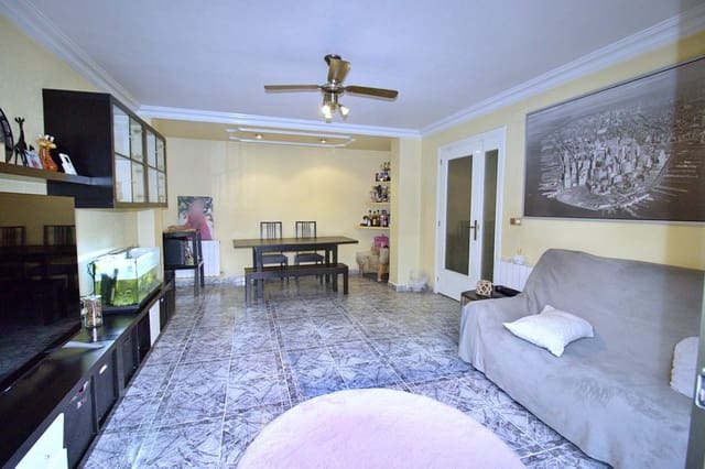 4 sypialnia Mieszkanie na sprzedaż w Elche / Elx z garażem - 179 000 € (Ref: 9403384)