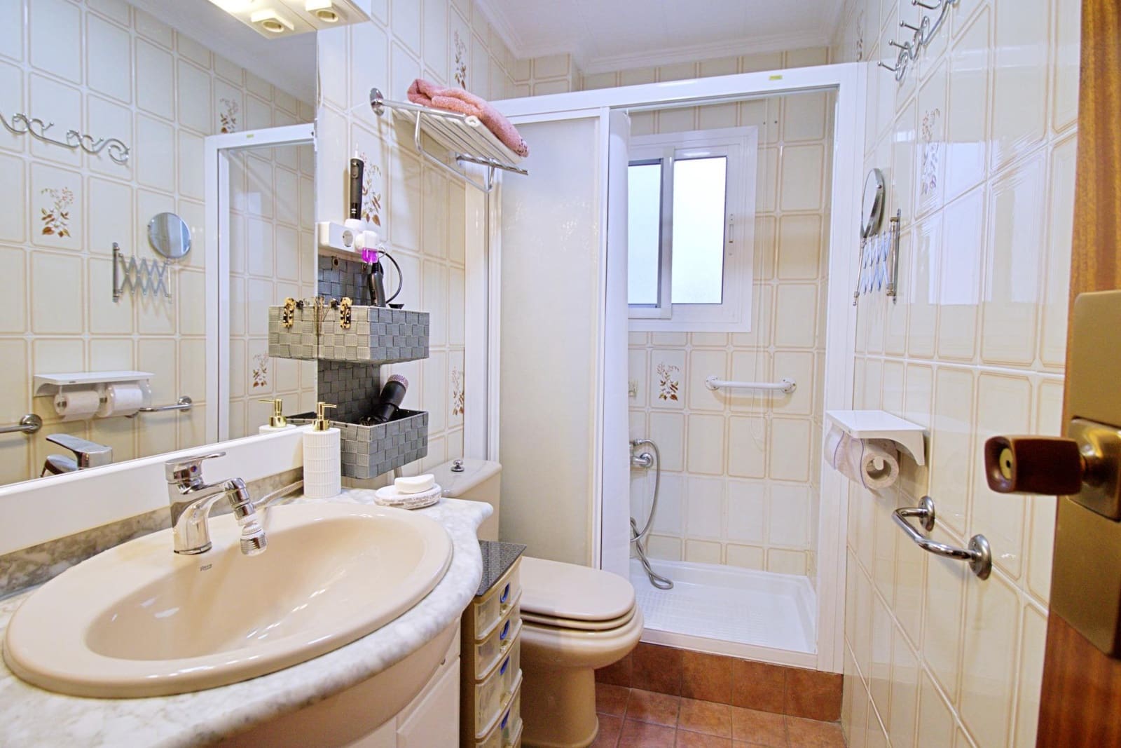 3 soveværelse Lejlighed til salg i Alicante by - € 140.000 (Ref: 9427210)