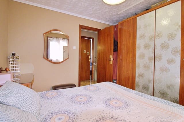 3 soveværelse Lejlighed til salg i Ciudad de Asís, Alicante by - € 140.000 (Ref: 9427210)