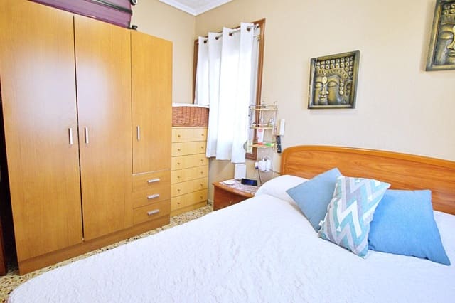 3 soveværelse Lejlighed til salg i Ciudad de Asís, Alicante by - € 140.000 (Ref: 9427210)