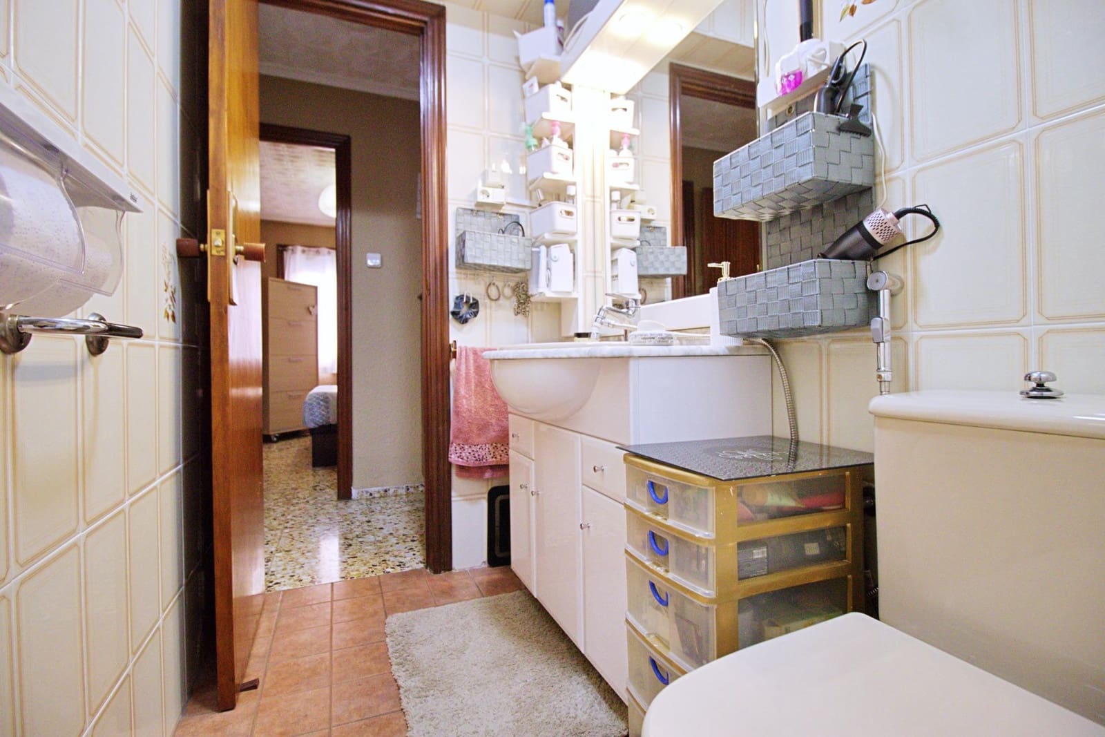 3 soveværelse Lejlighed til salg i Alicante by - € 140.000 (Ref: 9427210)