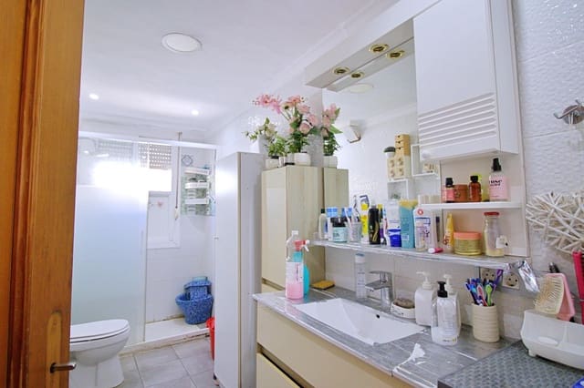 4 slaapkamer Flat te koop in Elche / Elx - € 126.000 (Ref: 9427212)