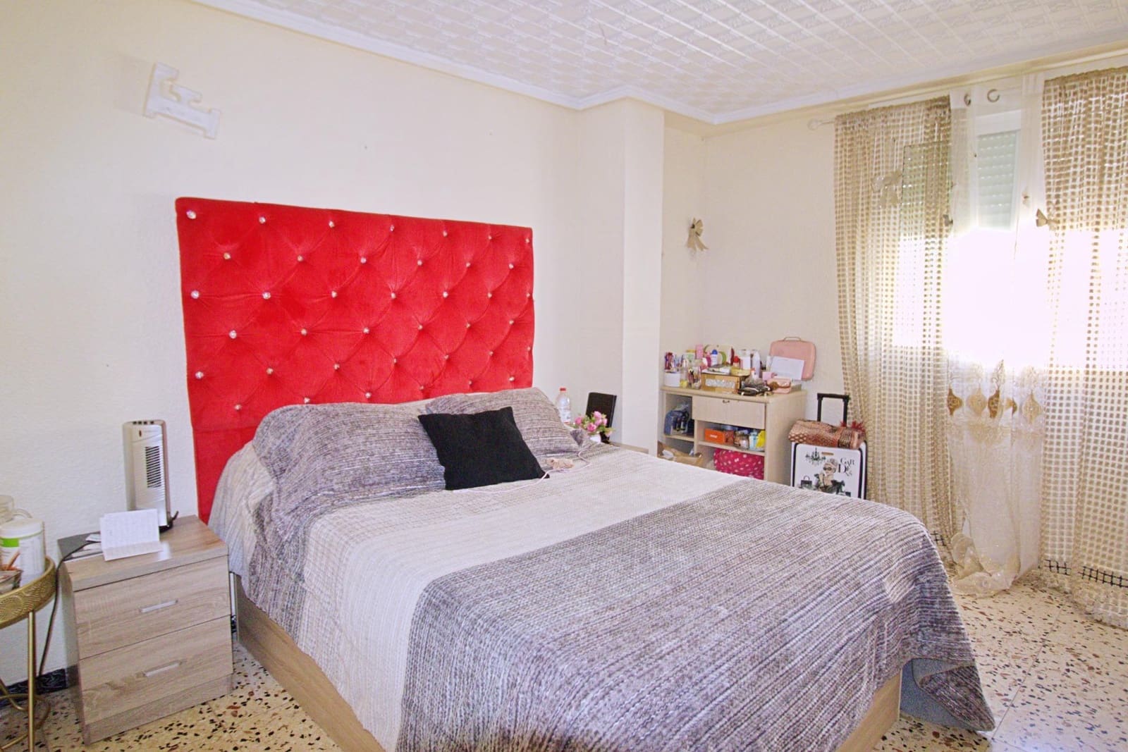 4 chambre Appartement à vendre à Elche / Elx - 126 000 € (Ref: 9427212)
