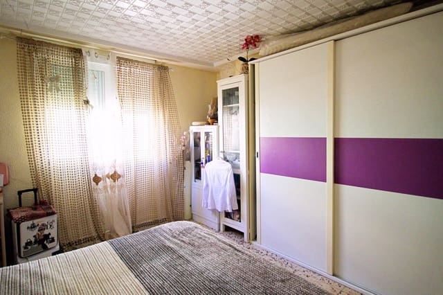 4 soveværelse Lejlighed til salg i Elche / Elx - € 120.000 (Ref: 9427212)