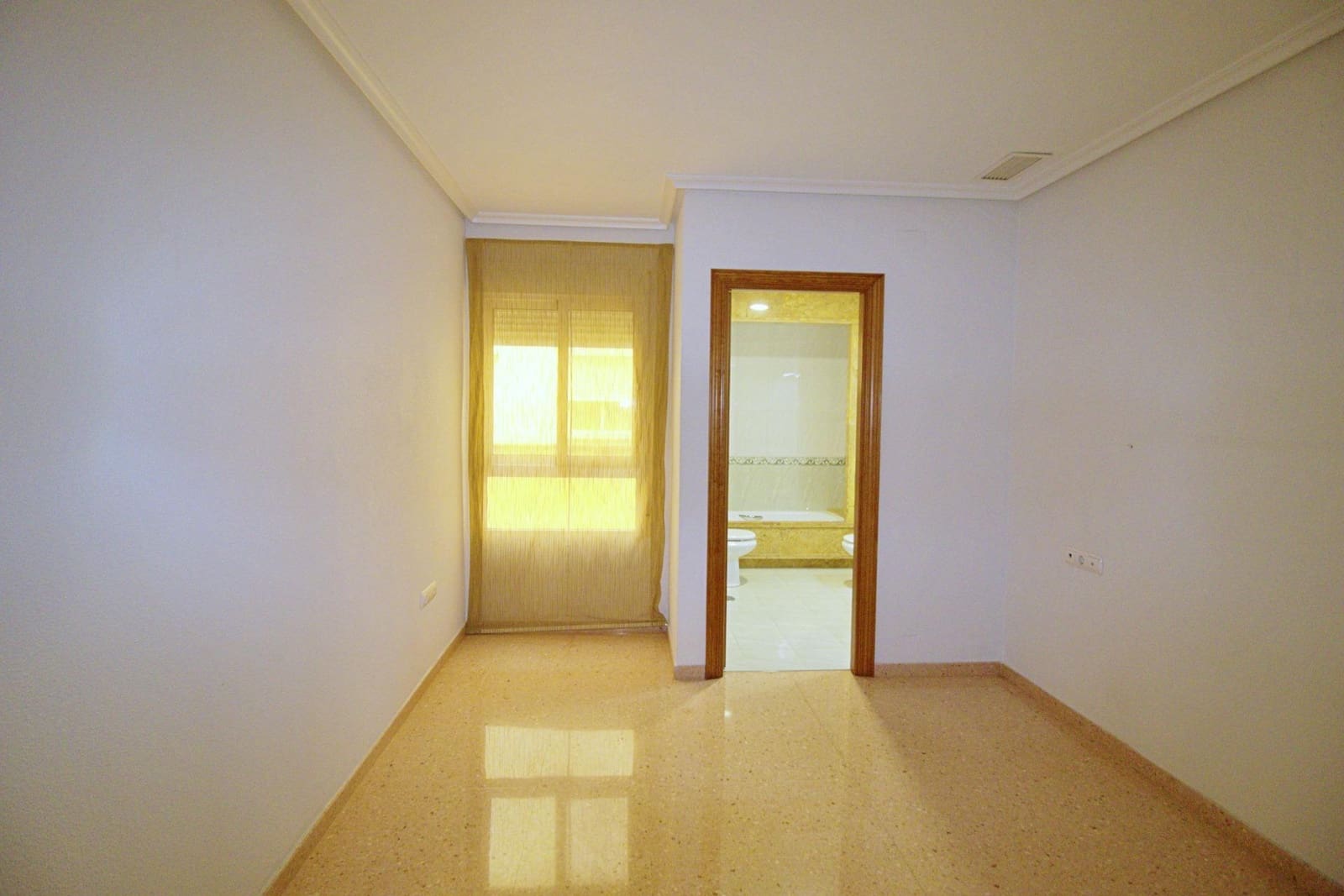 3 slaapkamer Flat te koop in Torrellano - € 189.000 (Ref: 9440118)