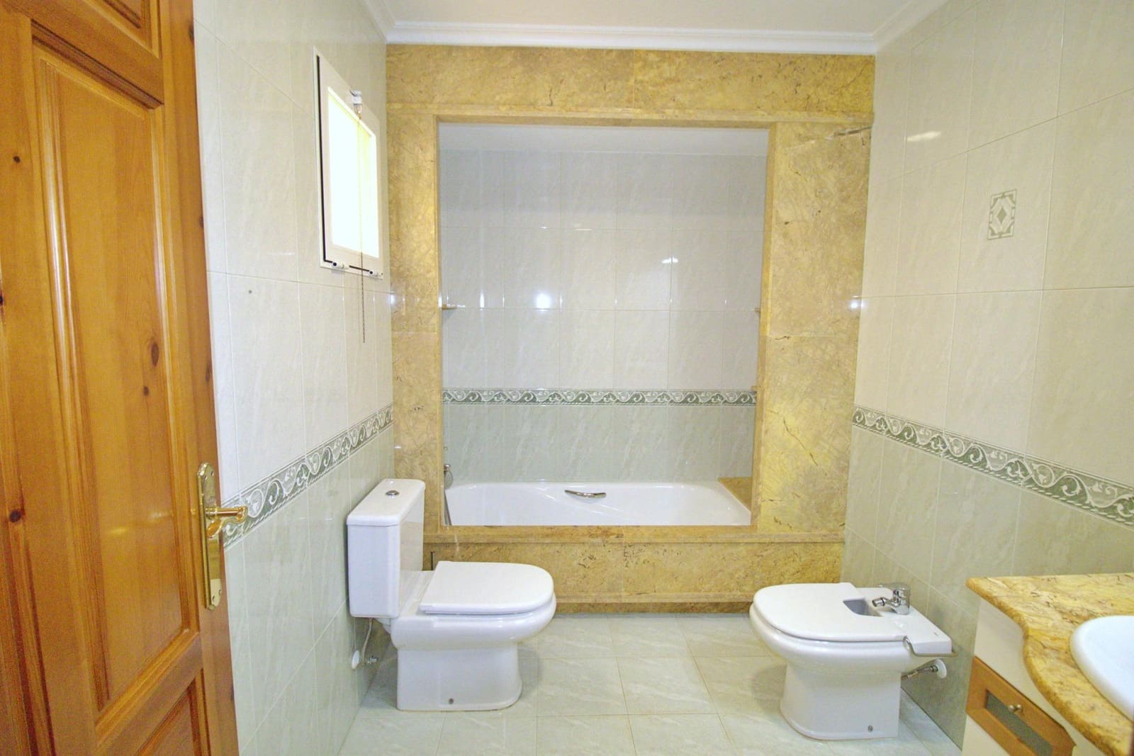 3 slaapkamer Flat te koop in Torrellano - € 189.000 (Ref: 9440118)