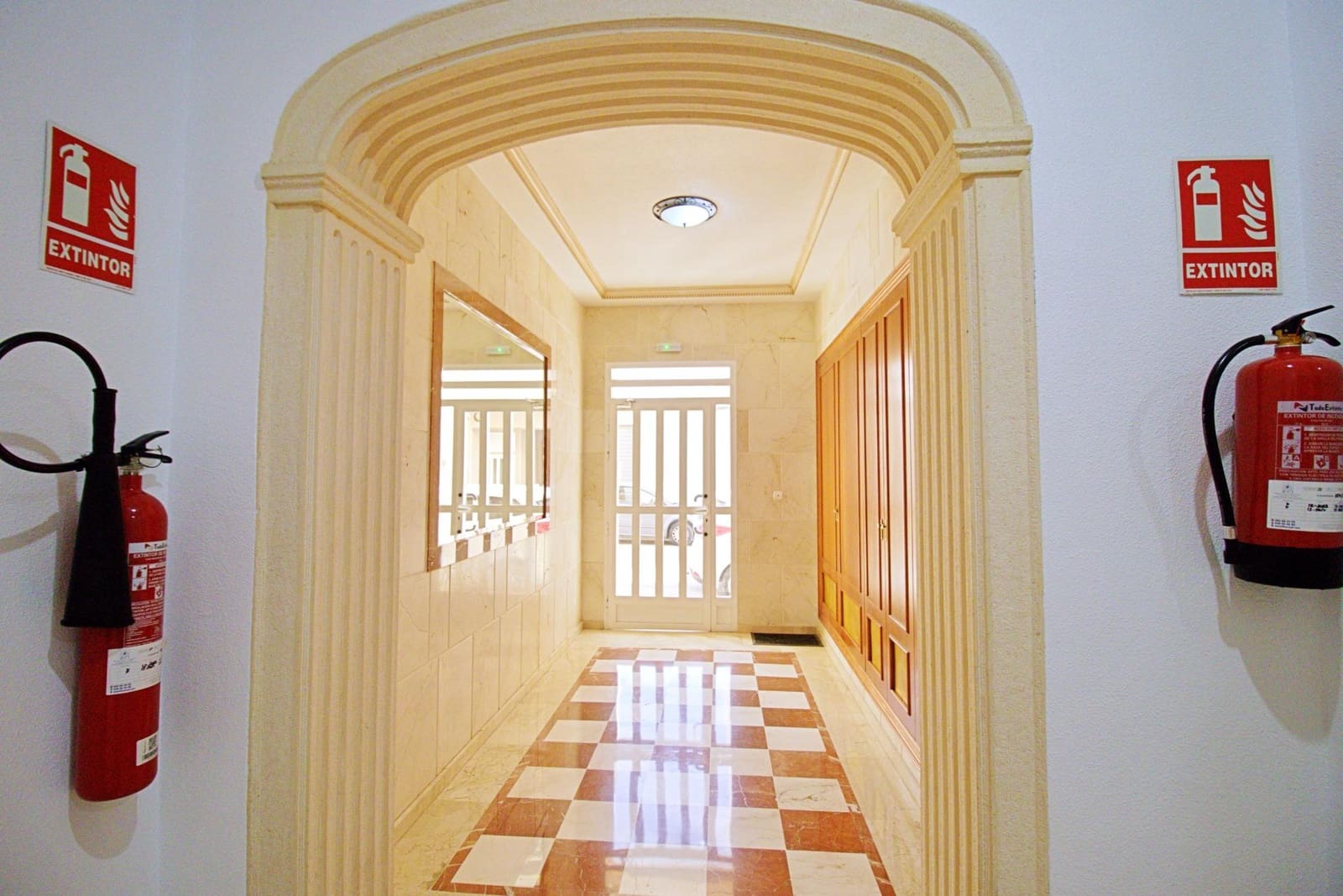 3 slaapkamer Flat te koop in Torrellano - € 189.000 (Ref: 9440118)