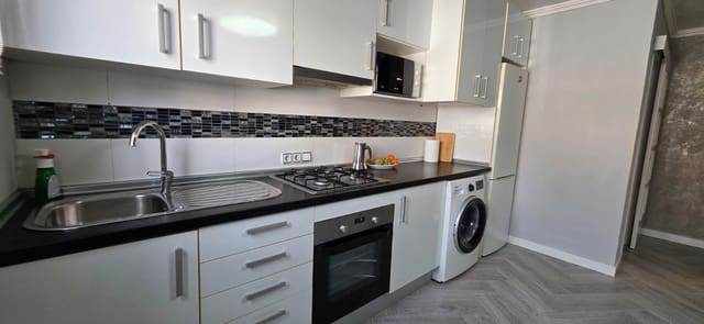 1 soveværelse Semi-Rækkehus til salg i El Chaparral - La Siesta - La Torreta, Torrevieja - € 109.000 (Ref: 9443254)