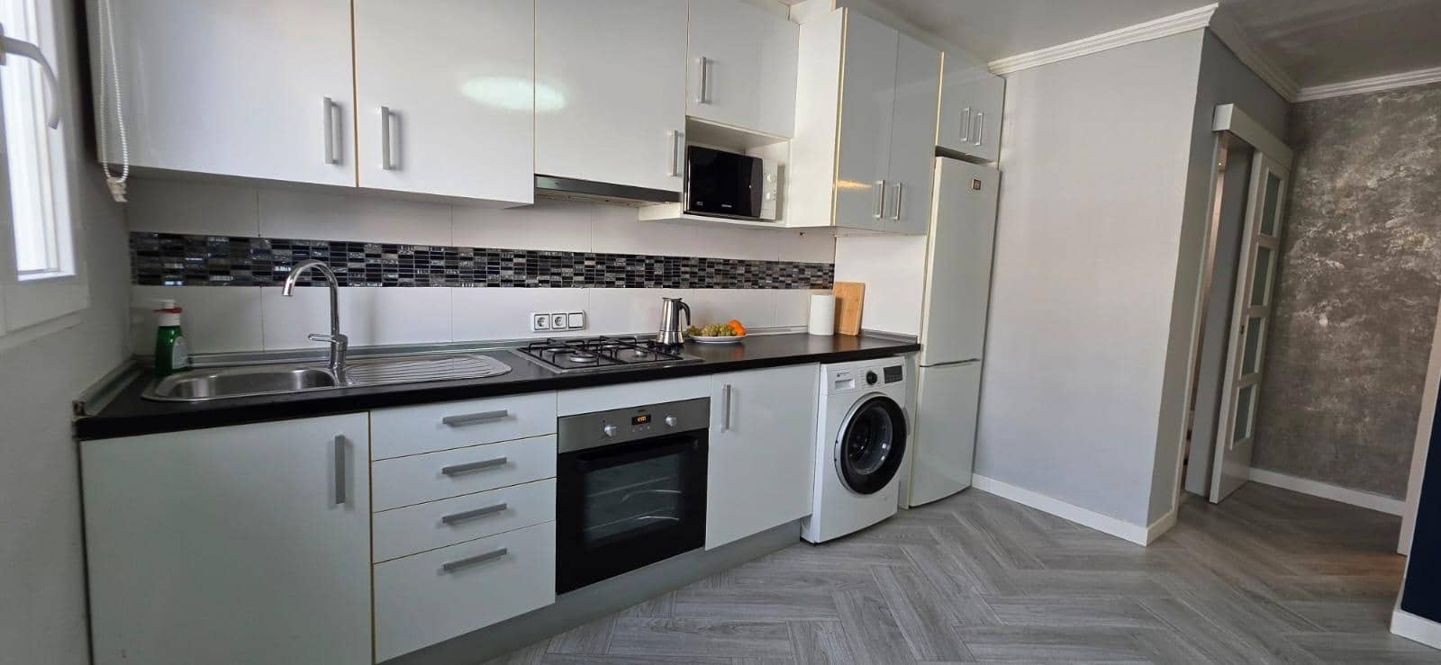 1 sypialnia Dom blizniak na sprzedaż w Torrevieja - 109 000 € (Ref: 9443254)