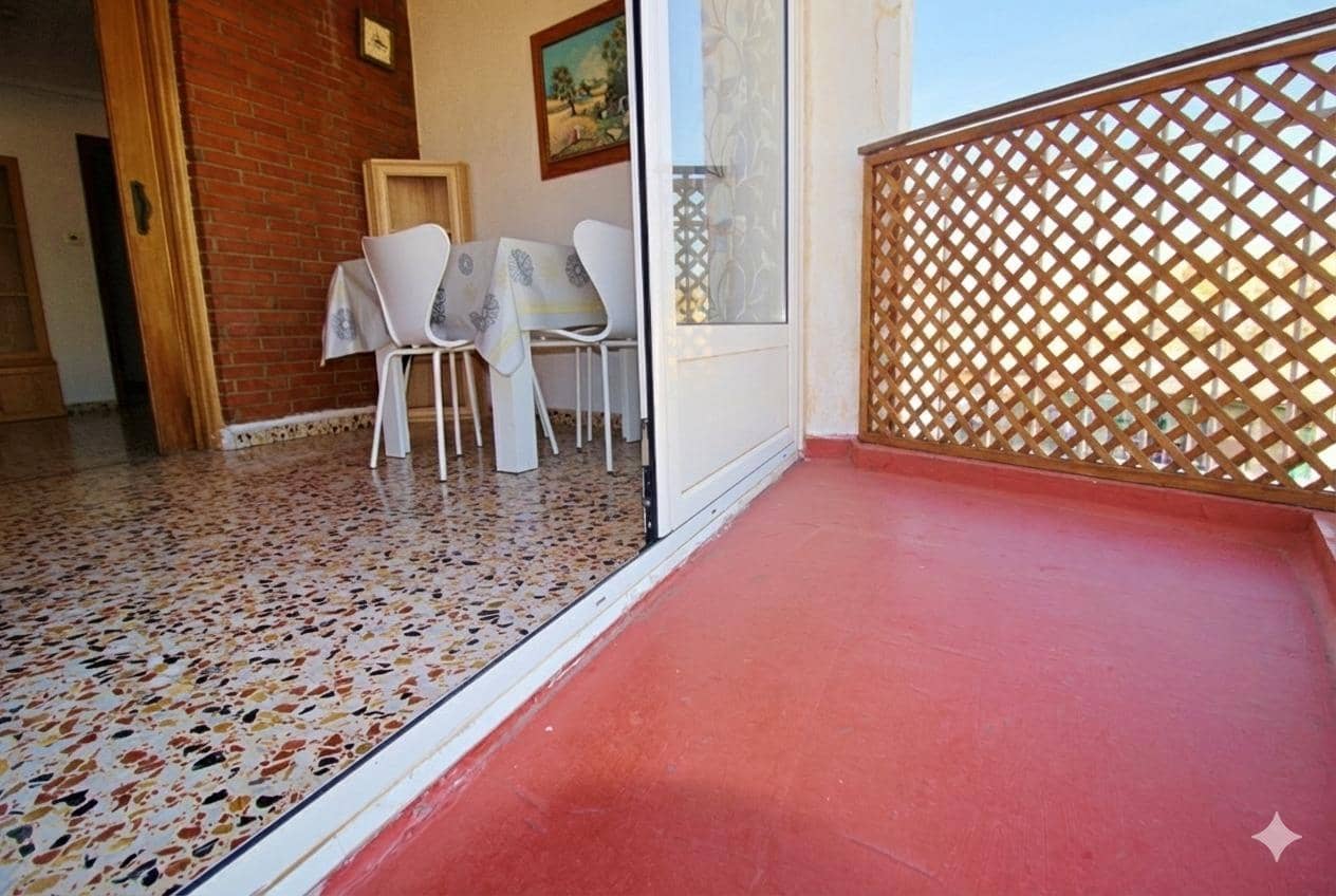 4 bedroom Penthouse for sale in Elche / Elx - € 220,000 (Ref: 9462084)