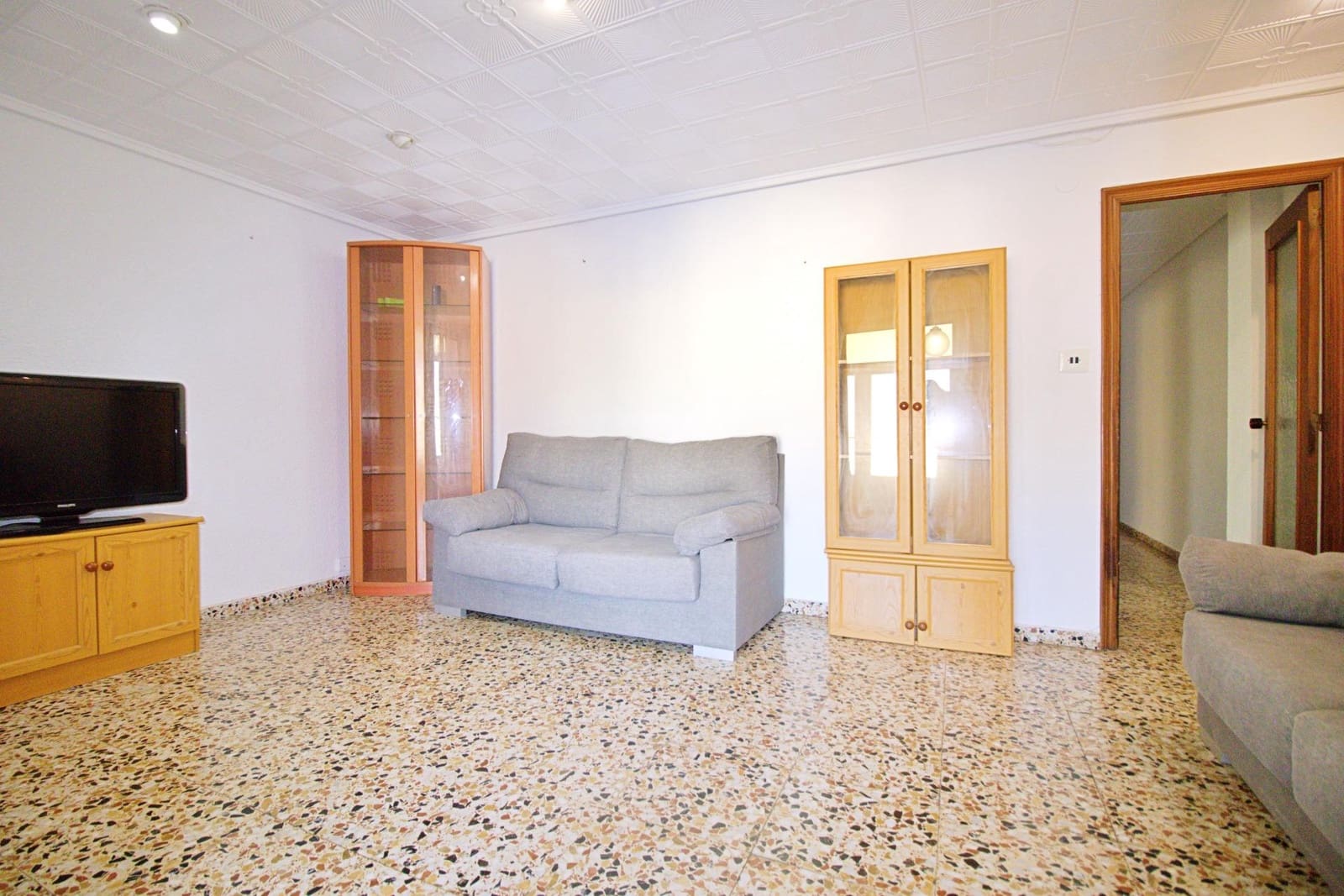 4 bedroom Penthouse for sale in Elche / Elx - € 220,000 (Ref: 9462084)