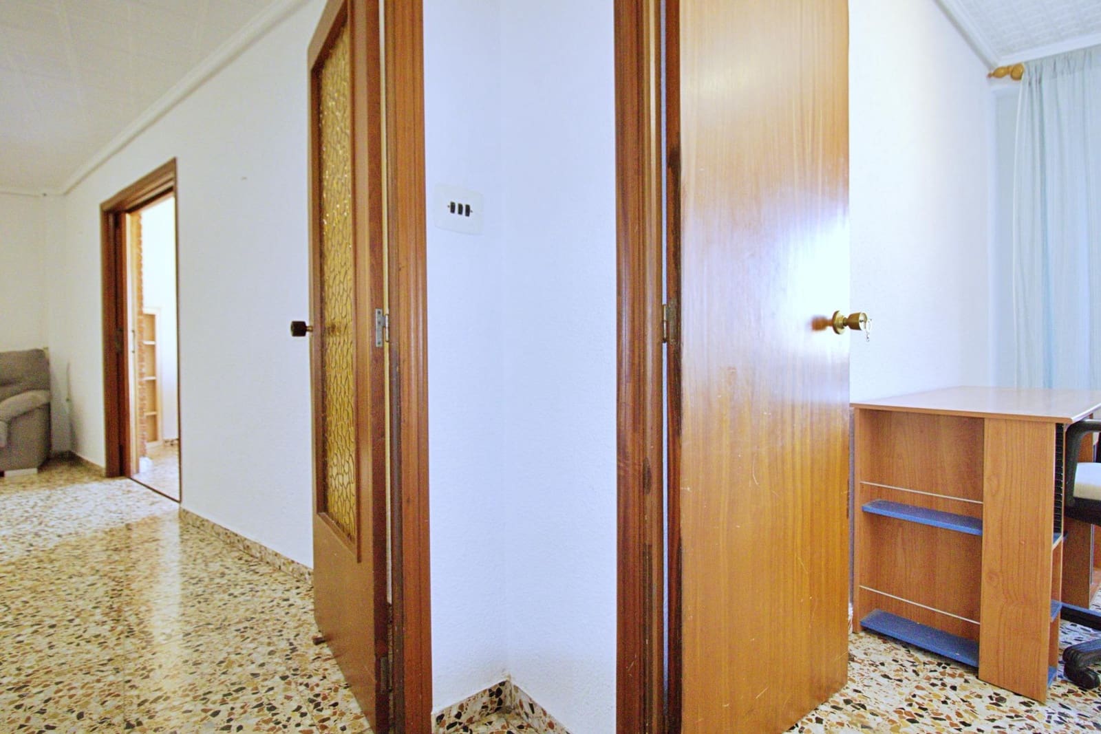 4 bedroom Penthouse for sale in Elche / Elx - € 220,000 (Ref: 9462084)