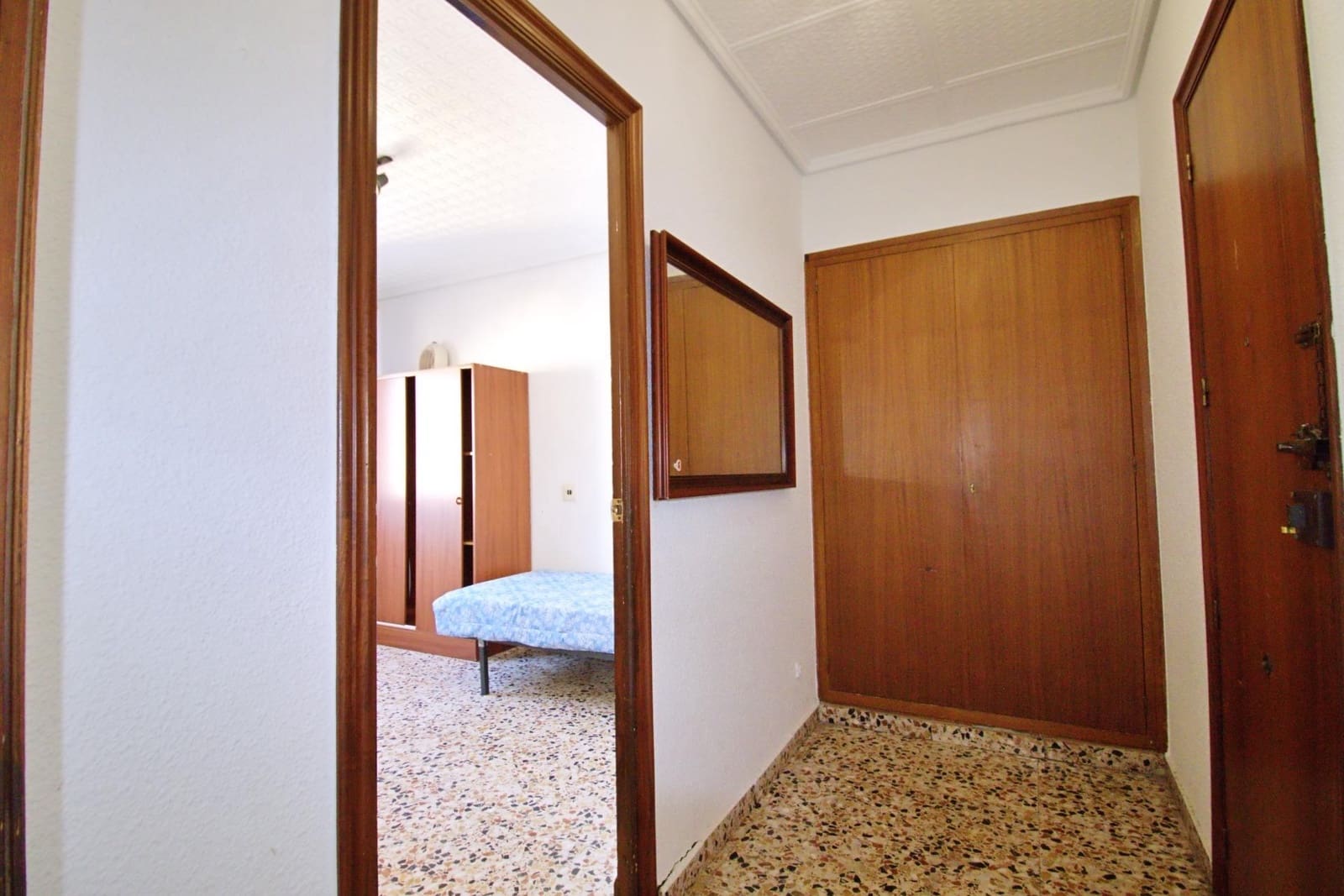 4 bedroom Penthouse for sale in Elche / Elx - € 220,000 (Ref: 9462084)