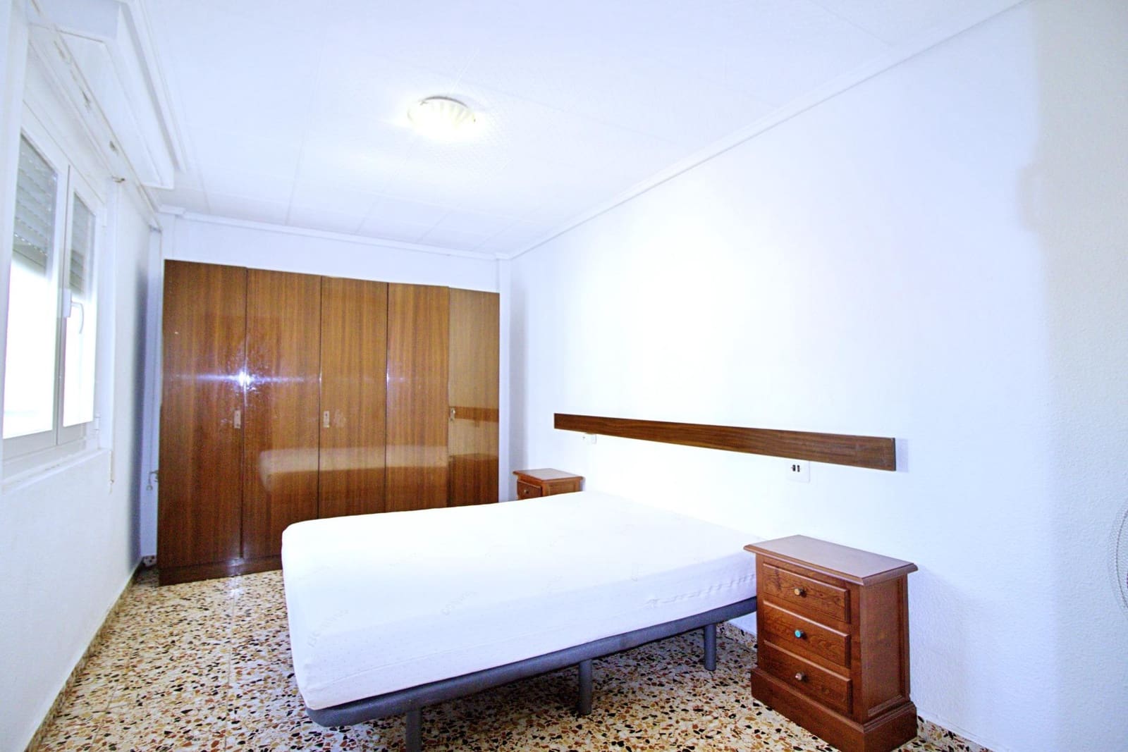 4 bedroom Penthouse for sale in Elche / Elx - € 220,000 (Ref: 9462084)