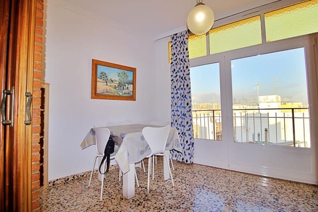 4 bedroom Penthouse for sale in Altabix, Elche / Elx - € 220,000 (Ref: 9462084)