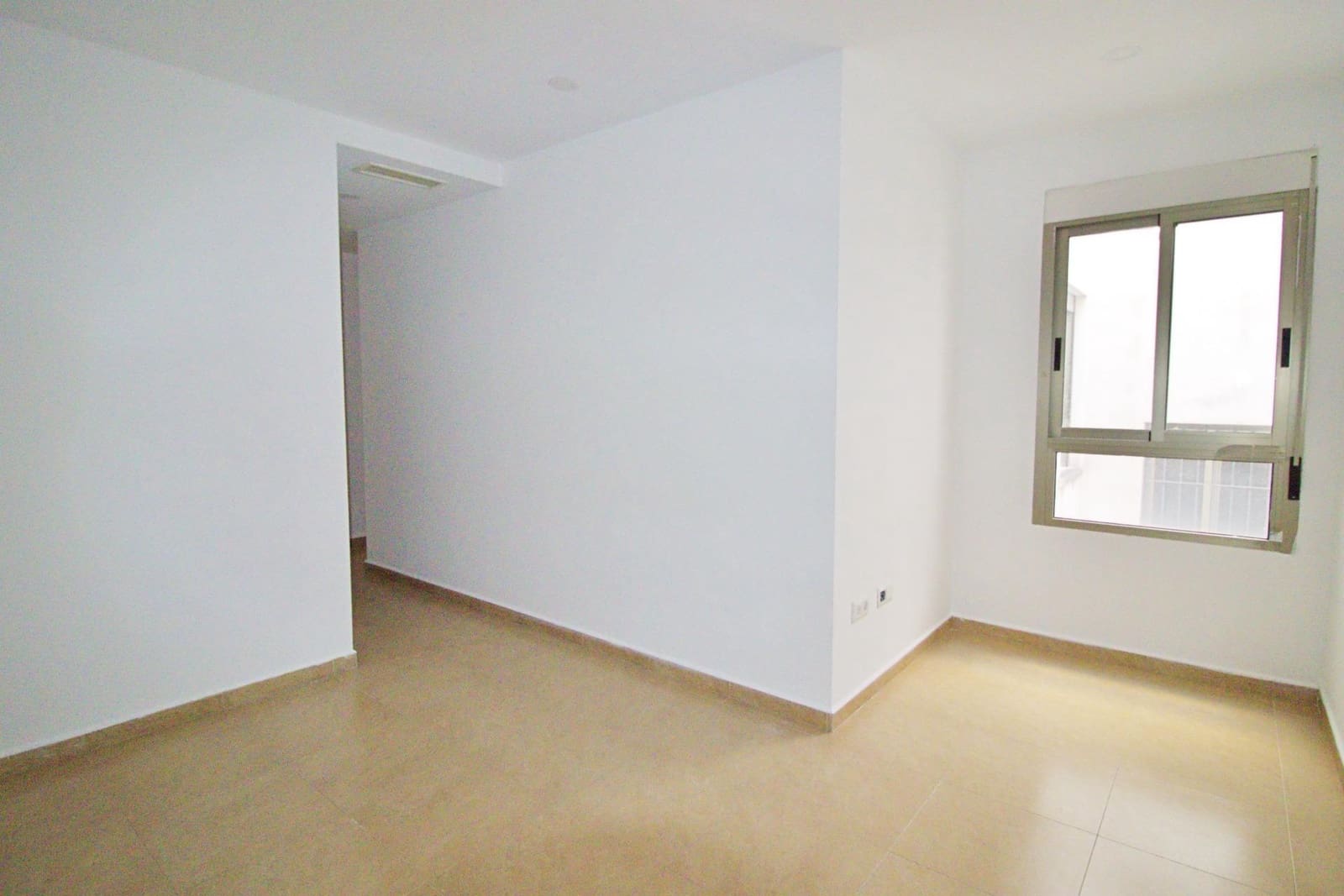 3 bedroom Flat for sale in Elche / Elx - € 225,000 (Ref: 9502366)