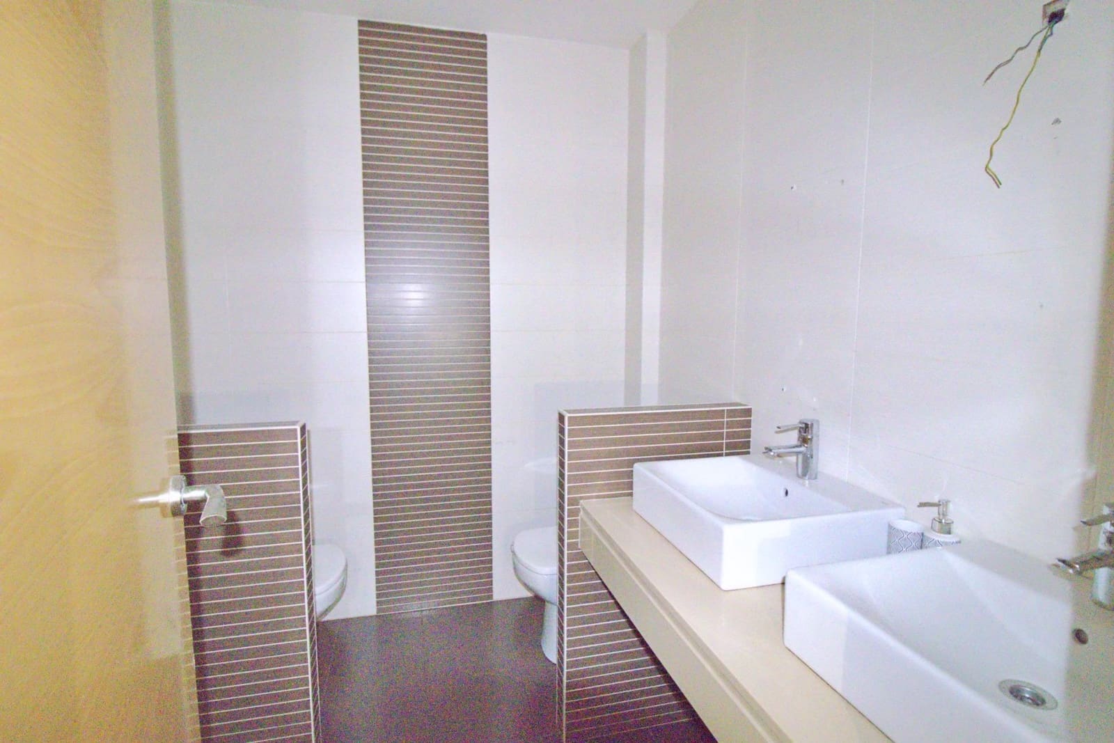 3 bedroom Flat for sale in Elche / Elx - € 225,000 (Ref: 9502366)