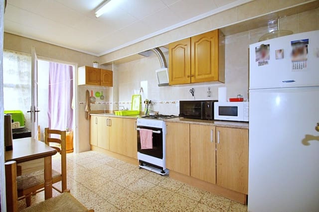 3 quarto Apartamento para venda em Elche / Elx - 85 000 € (Ref: 9521344)