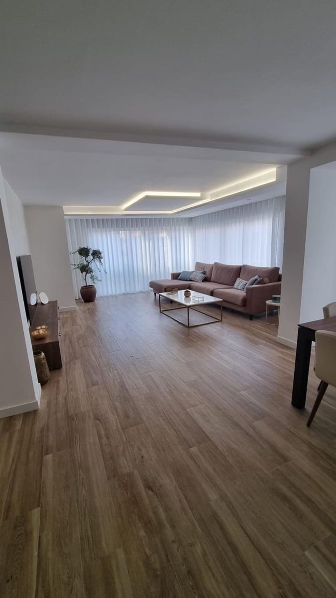 3 sovrum Lägenhet till salu i Elche / Elx - 298 000 € (Ref: 9530525)