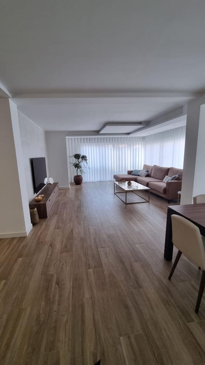 3 sovrum Lägenhet till salu i Elche / Elx - 298 000 € (Ref: 9530525)